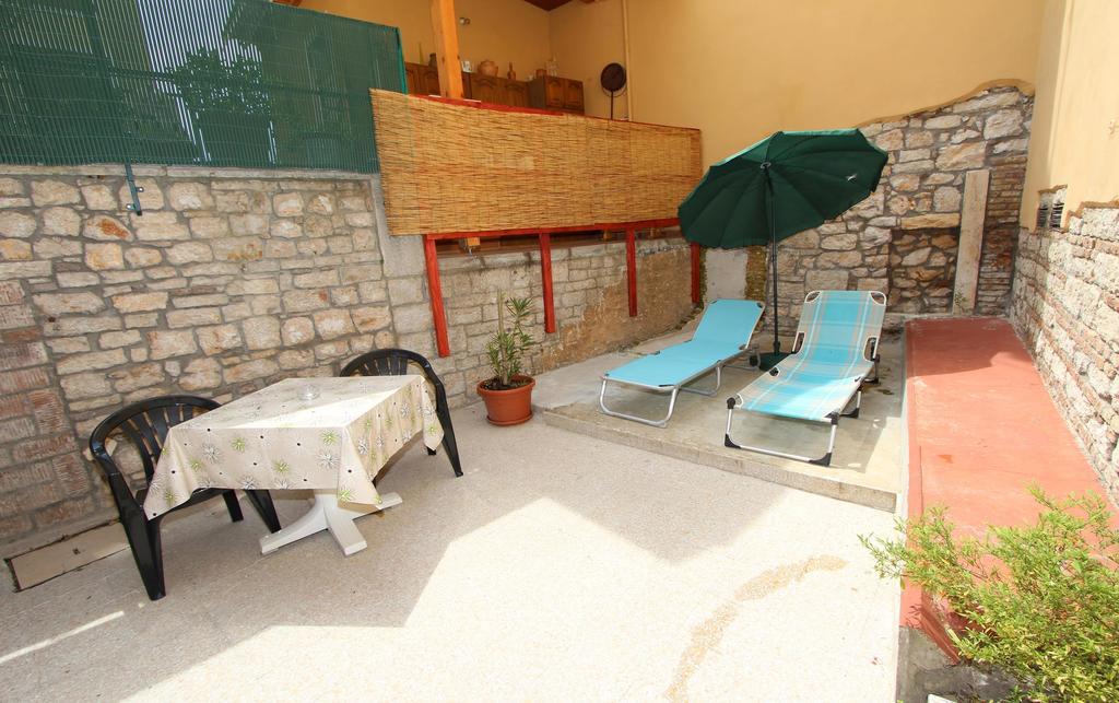 Studio Pupa Rovinj Exteriör bild